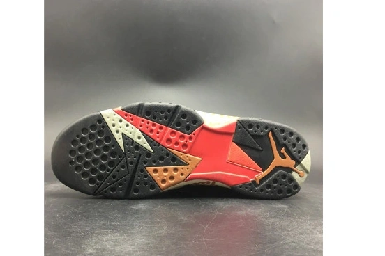 Patta Jordan 7 AT3375-200 Shimmer  AT3375-200 Retro 0519